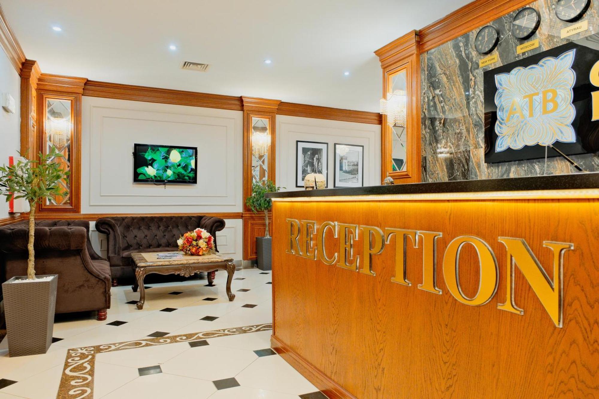 Atb Grand Hotel Atyraū Extérieur photo