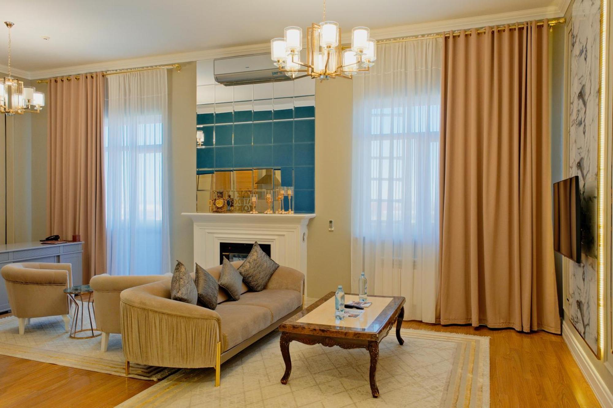 Atb Grand Hotel Atyraū Chambre photo